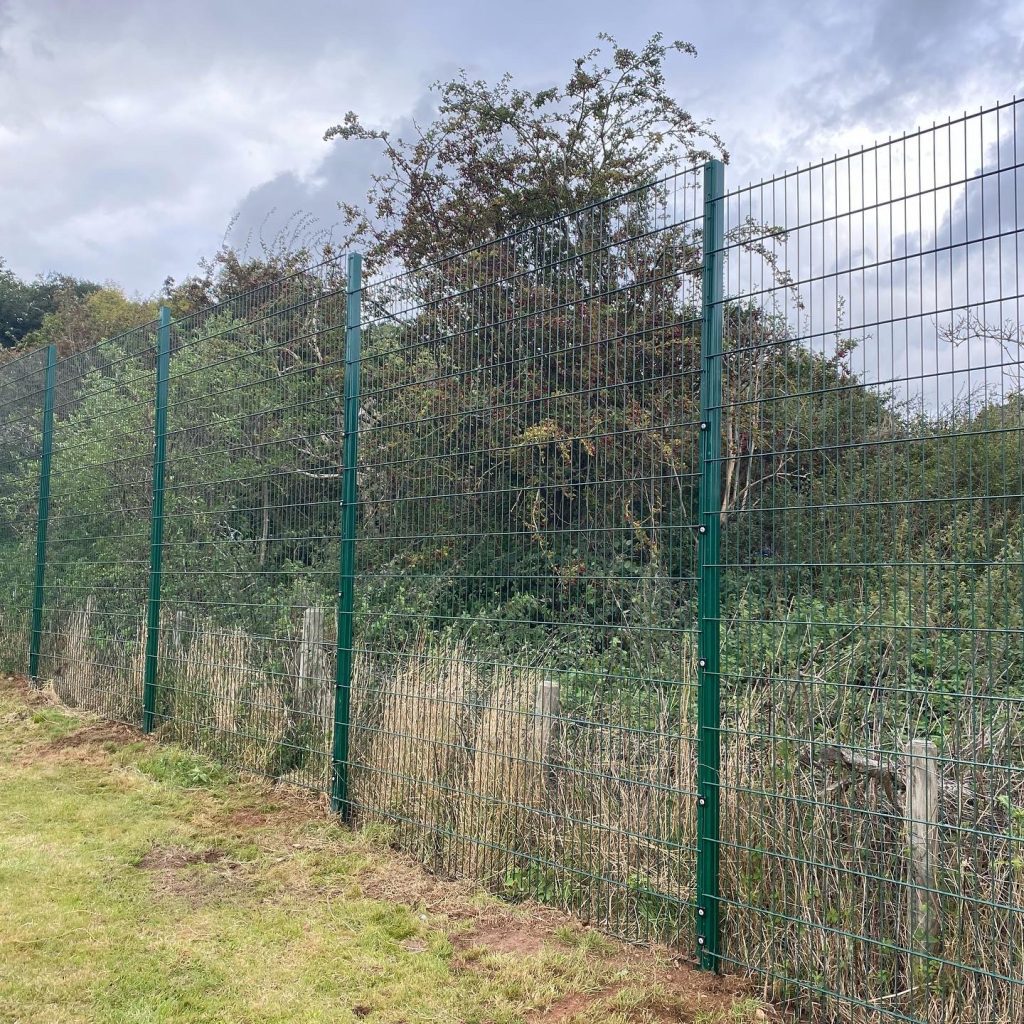 170EE945 3687 479B BC52 BD3915912DA8