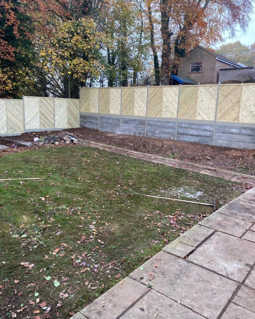 olive green durapost fencing derby1693375040L1