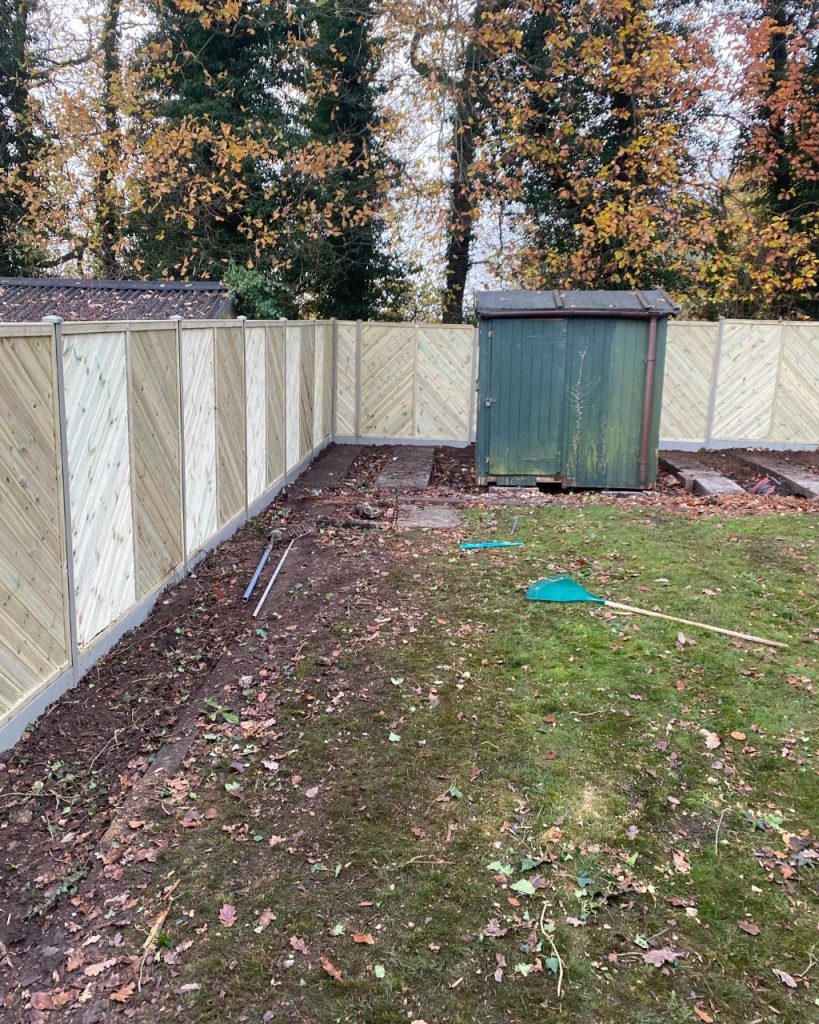 olive green durapost fencing derby1693375040L2