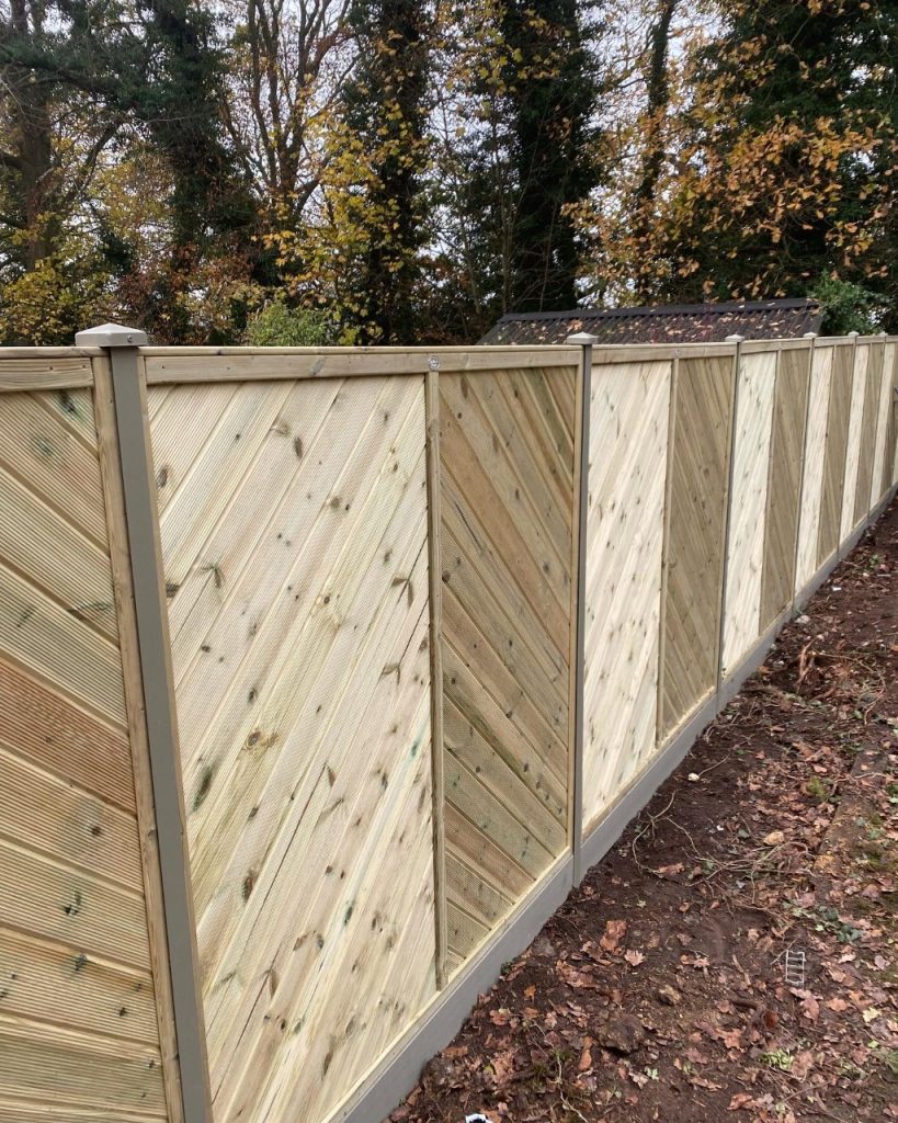 olive green durapost fencing derby1693375040L4